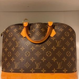 Louis Vuitton Alma PM